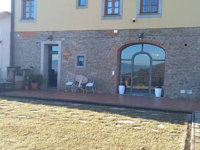 Villa Schiera in vendita a La Serra, Carmignano