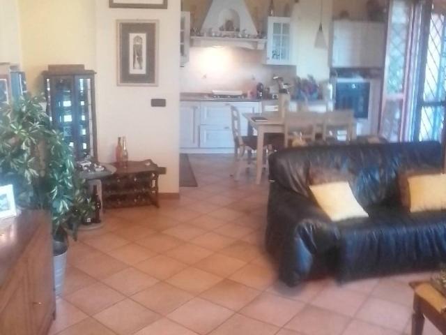 Villa Schiera in vendita a La Serra, Carmignano