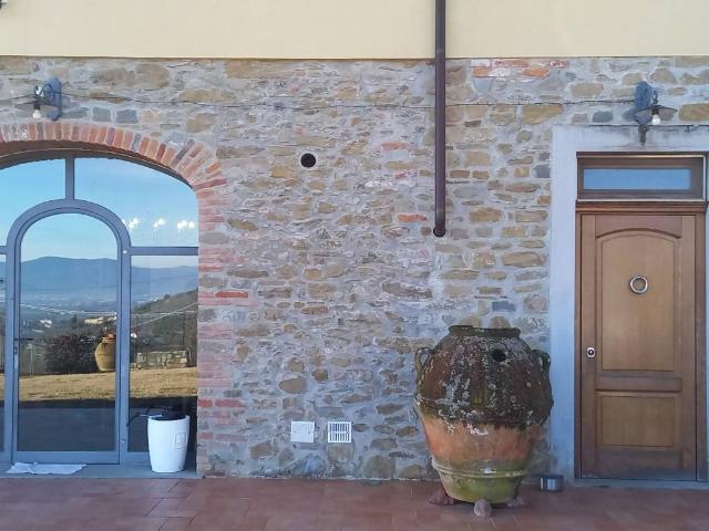 Villa Schiera in vendita a La Serra, Carmignano