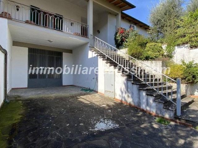 Villa Schiera in vendita a Carmignano, Toscana