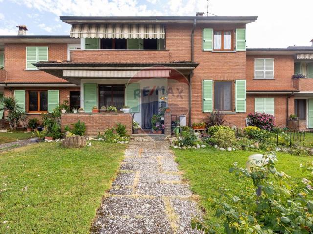 Villa Schiera in vendita a Carpaneto Piacentino, Reggio Emilia
