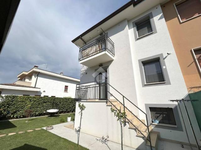 Villa Schiera in vendita a Carpenedolo, Lombardia
