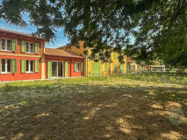 Villa Schiera in vendita a Unione delle Terre d'Argine, Carpi