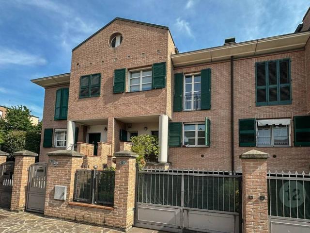 Villa Schiera in vendita a Unione delle Terre d'Argine, Carpi