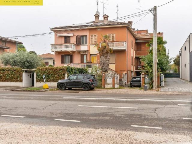 Villa Schiera in vendita a Unione delle Terre d'Argine, Carpi