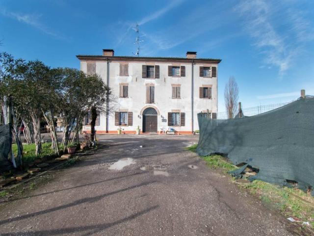 Villa Schiera in vendita a Unione delle Terre d'Argine, Carpi