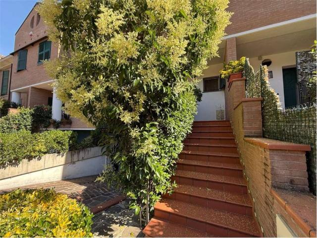 Villa Schiera in vendita a Santa Croce, Carpi
