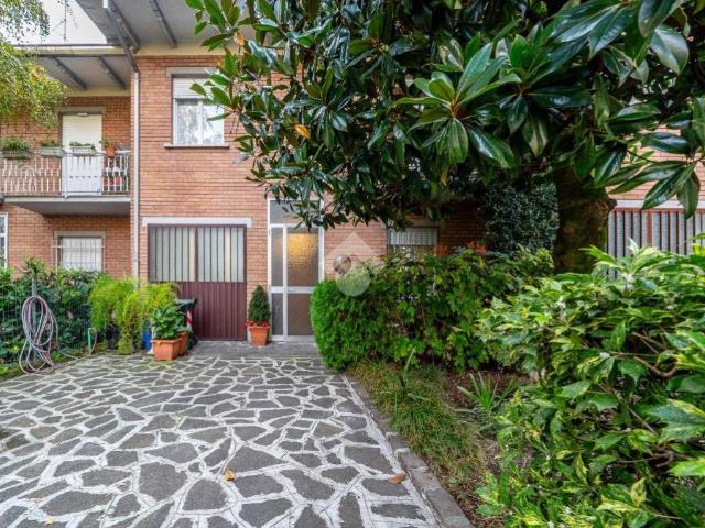 Villa Schiera in vendita a Unione delle Terre d'Argine, Carpi