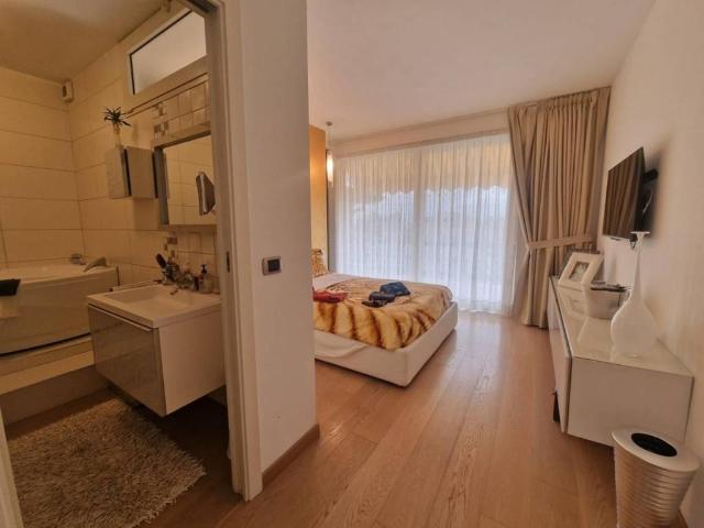 Villa Schiera in vendita a Perticata, Carrara
