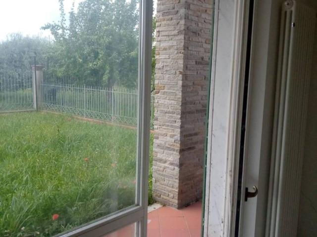 Villa Schiera in vendita a La Prada, Carrara