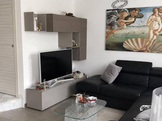 Villa Schiera in vendita a Marina di Carrara, Carrara