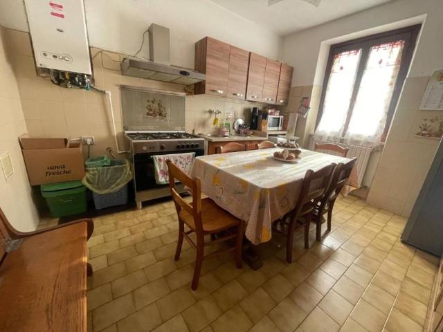 Villa Schiera in vendita a Marina di Carrara, Carrara