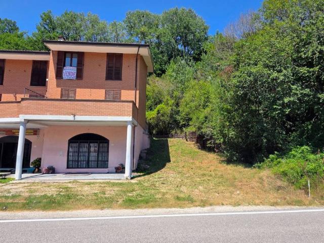 Villa Schiera in vendita a Carsoli, Abruzzo