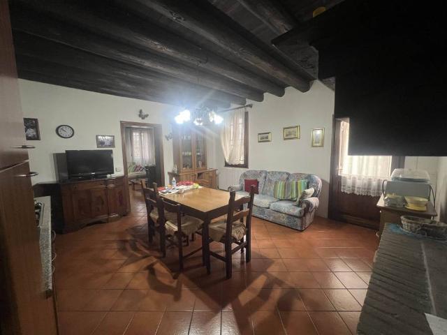 Villa Schiera in vendita a Cagnola, Cartura