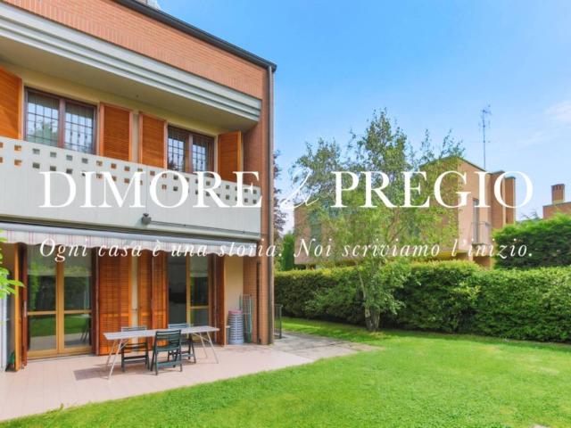 Villa Schiera in vendita a Carugate, Lombardia