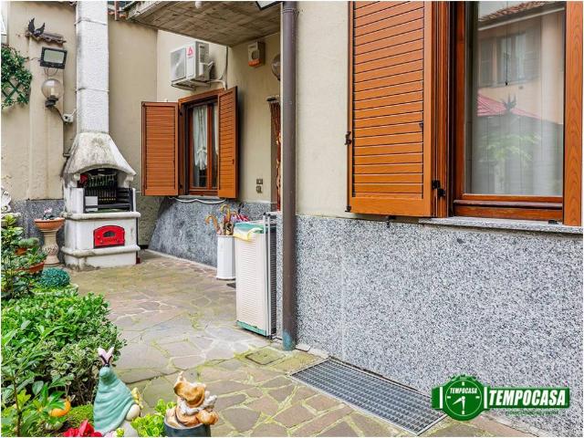 Villa Schiera in vendita a Carugate, Lombardia