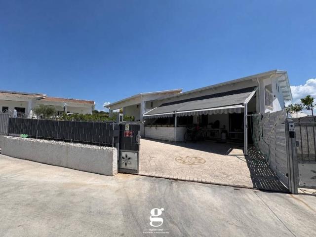 Villa Schiera in vendita a Casal Velino Marina, Campania