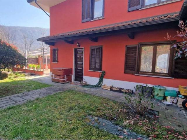 Villa Schiera in vendita a Piemonte, Verbano-cusio-ossola