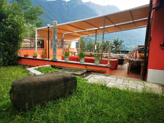 Villa Schiera in vendita a Piemonte, Verbano-cusio-ossola