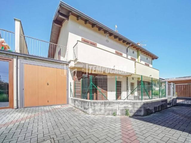 Villa Schiera in vendita a Casale Litta, Lombardia