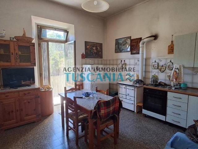 Villa Schiera in vendita a La Valle, Casale Marittimo
