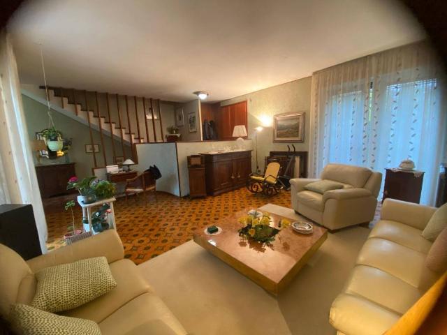 Villa Schiera in vendita a Unione dei comuni Valli del Reno, Lavino e Samoggia, Casalecchio Di Reno