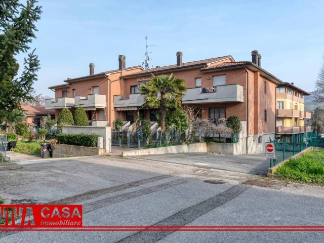 Villa Schiera in vendita a Nuovo Circondario Imolese, Casalfiumanese