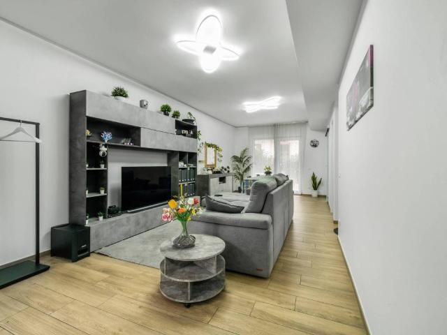 Villa Schiera in vendita a Tresinaro - Secchia, Re