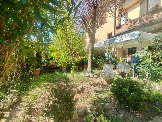 Villa Schiera in vendita a Tresinaro - Secchia, Re