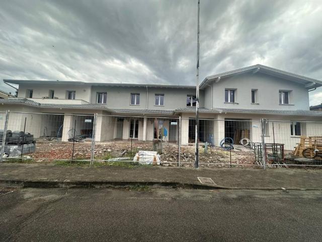 Villa Schiera in vendita a Tresinaro - Secchia, Re