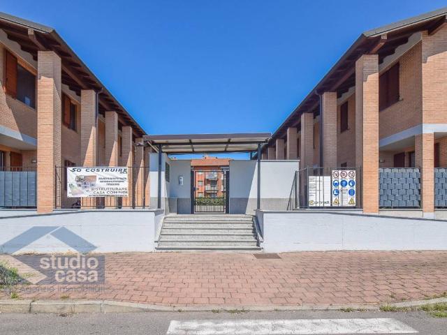 Villa Schiera in vendita a Casalpusterlengo, Lombardia