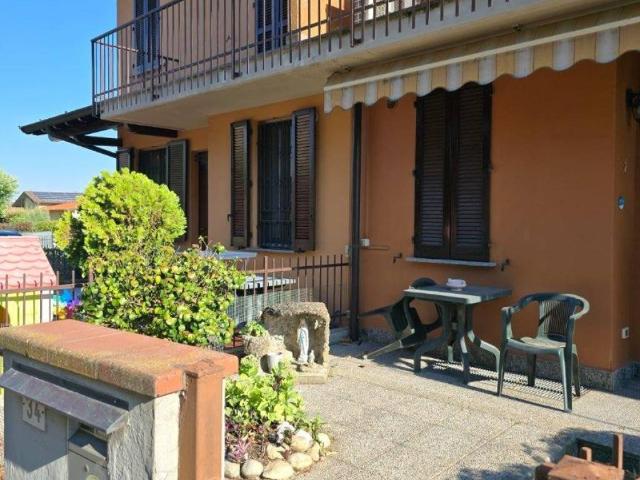 Villa Schiera in vendita a Casalpusterlengo, Lombardia