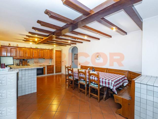 Villa Schiera in vendita a Casalserugo, Veneto