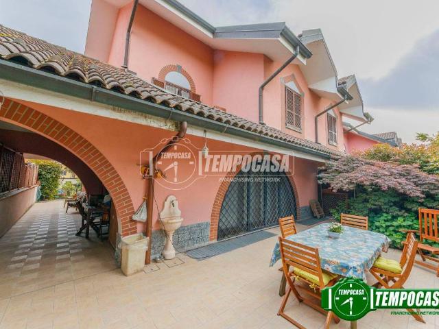 Villa Schiera in vendita a Unione dei Comuni I Fontanili, Casarile