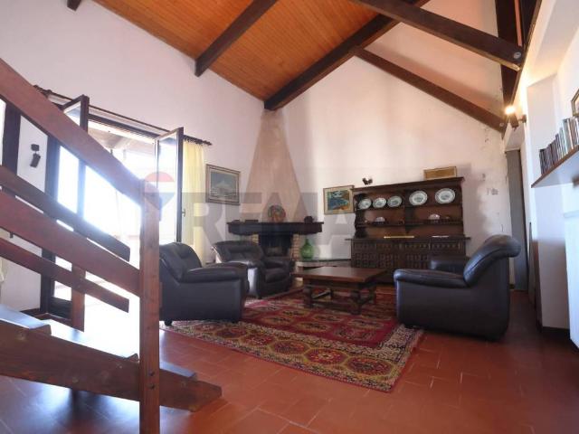 Villa Schiera in vendita a Verici inferiore, Casarza Ligure