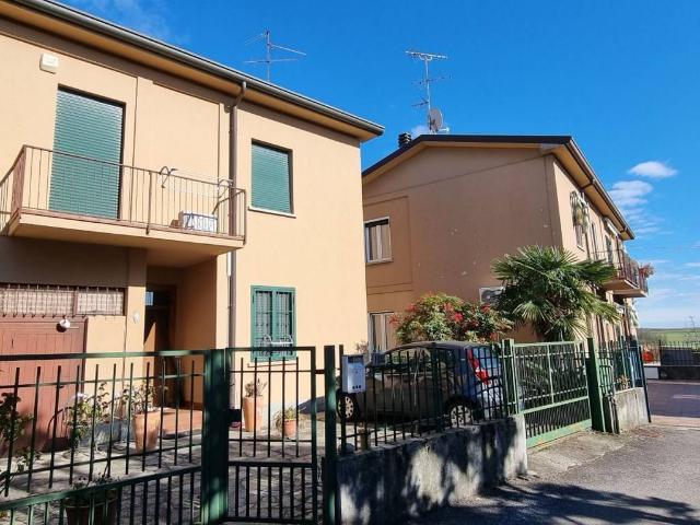 Villa Schiera in vendita a Rogoredo, Casatenovo