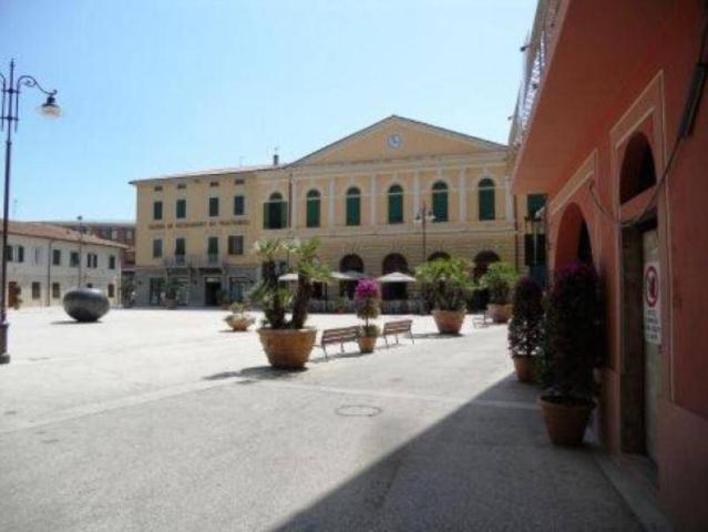 Villa Schiera in vendita a Casciana Terme Lari, Casciana Terme