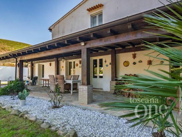 Villa Schiera in vendita a Casciana Terme Lari, Casciana Alta
