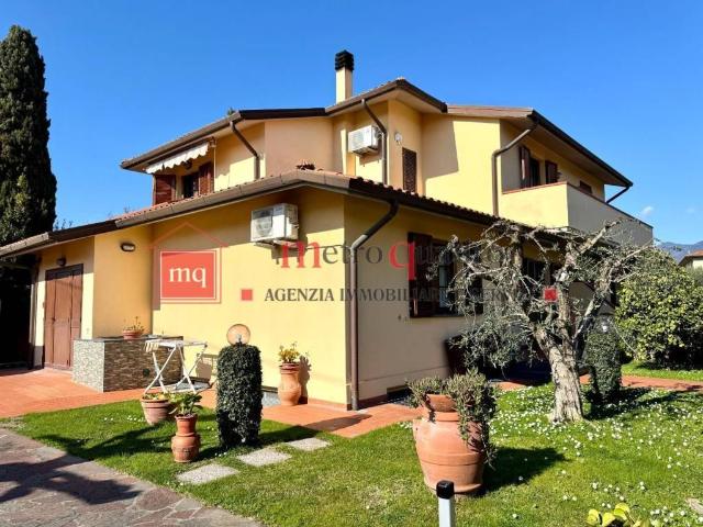 Villa Schiera in vendita a Cascina, Toscana