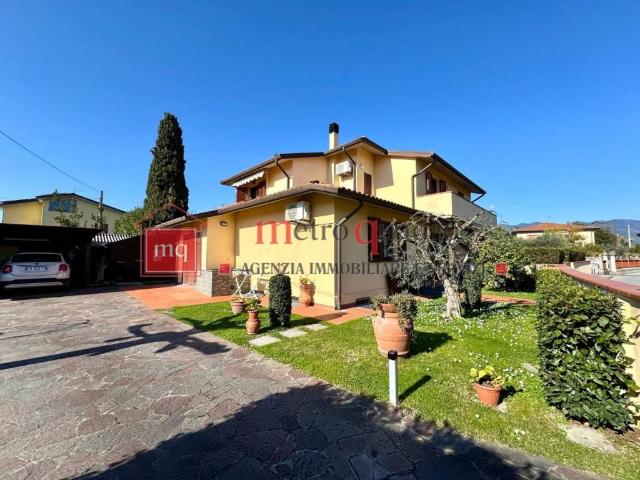 Villa Schiera in vendita a Cascina, Toscana