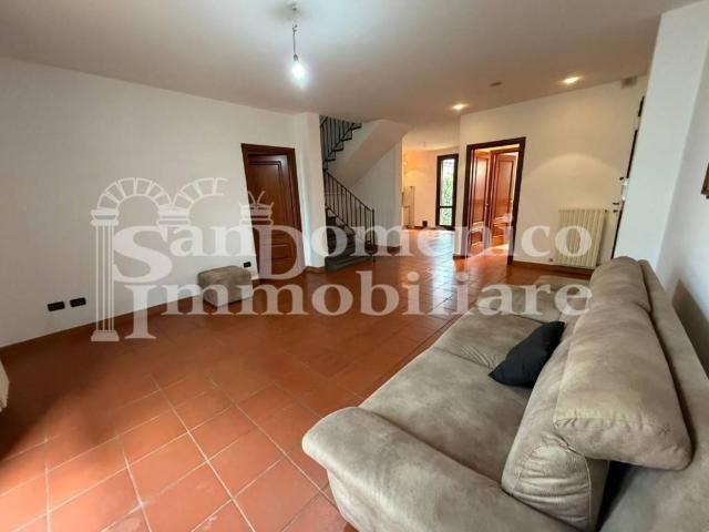 Villa Schiera in vendita a San Giorgio a Bibbiano, Cascina
