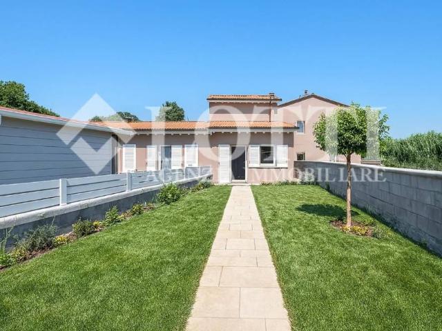 Villa Schiera in vendita a San Giorgio a Bibbiano, Cascina