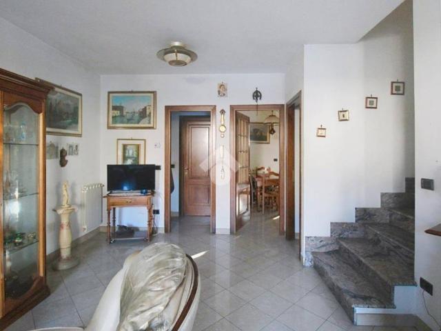 Villa Schiera in vendita a San Benedetto, Cascina