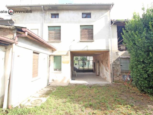 Villa Schiera in vendita a Casei Gerola, Lombardia