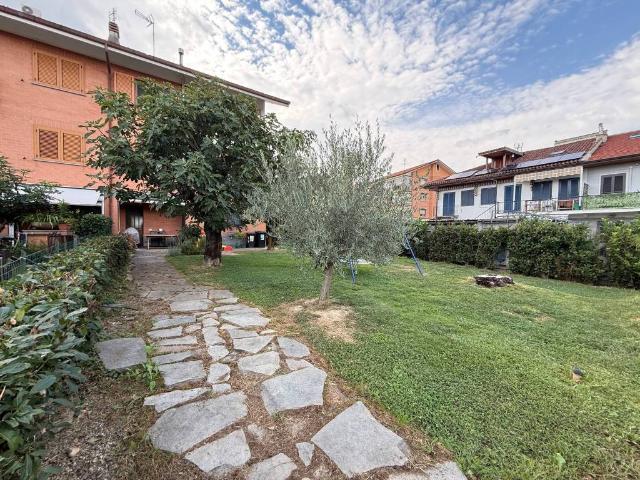 Villa Schiera in vendita a Caselle Torinese, Torino