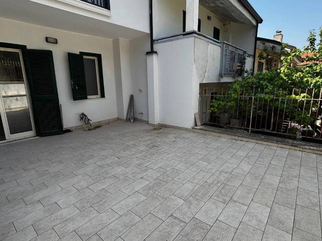 Villa Schiera in vendita a Caserta