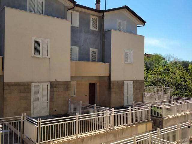 Villa Schiera in vendita a Casolla, Caserta