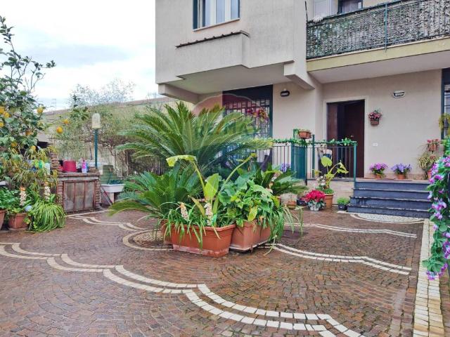 Villa Schiera in vendita a Caserta