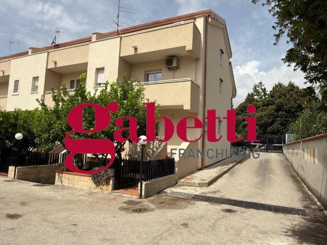 Villa Schiera in vendita a Caserta