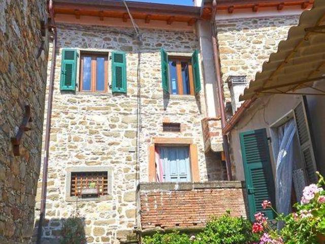 Villa Schiera in vendita a Unione di comuni Montana Lunigiana, Codiponte
